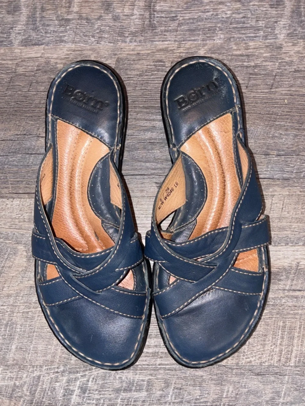 Born Womens Navy Blue Leather Strappy Wedge Slide Sandals W4046 - size 8
